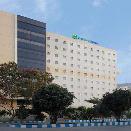 Holiday Inn Express Hyderabad Hitec City By Ihg Ngoại thất bức ảnh