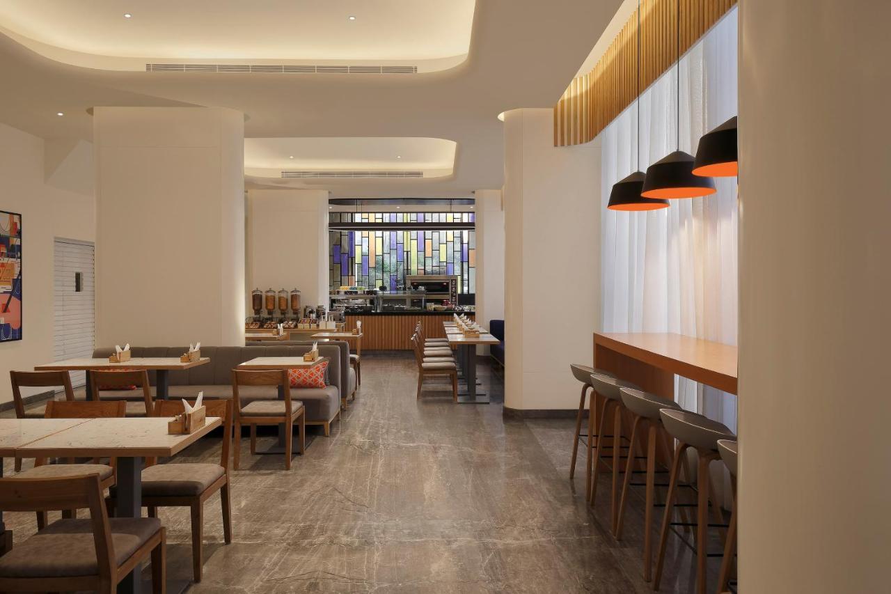 Holiday Inn Express Hyderabad Hitec City By Ihg Ngoại thất bức ảnh